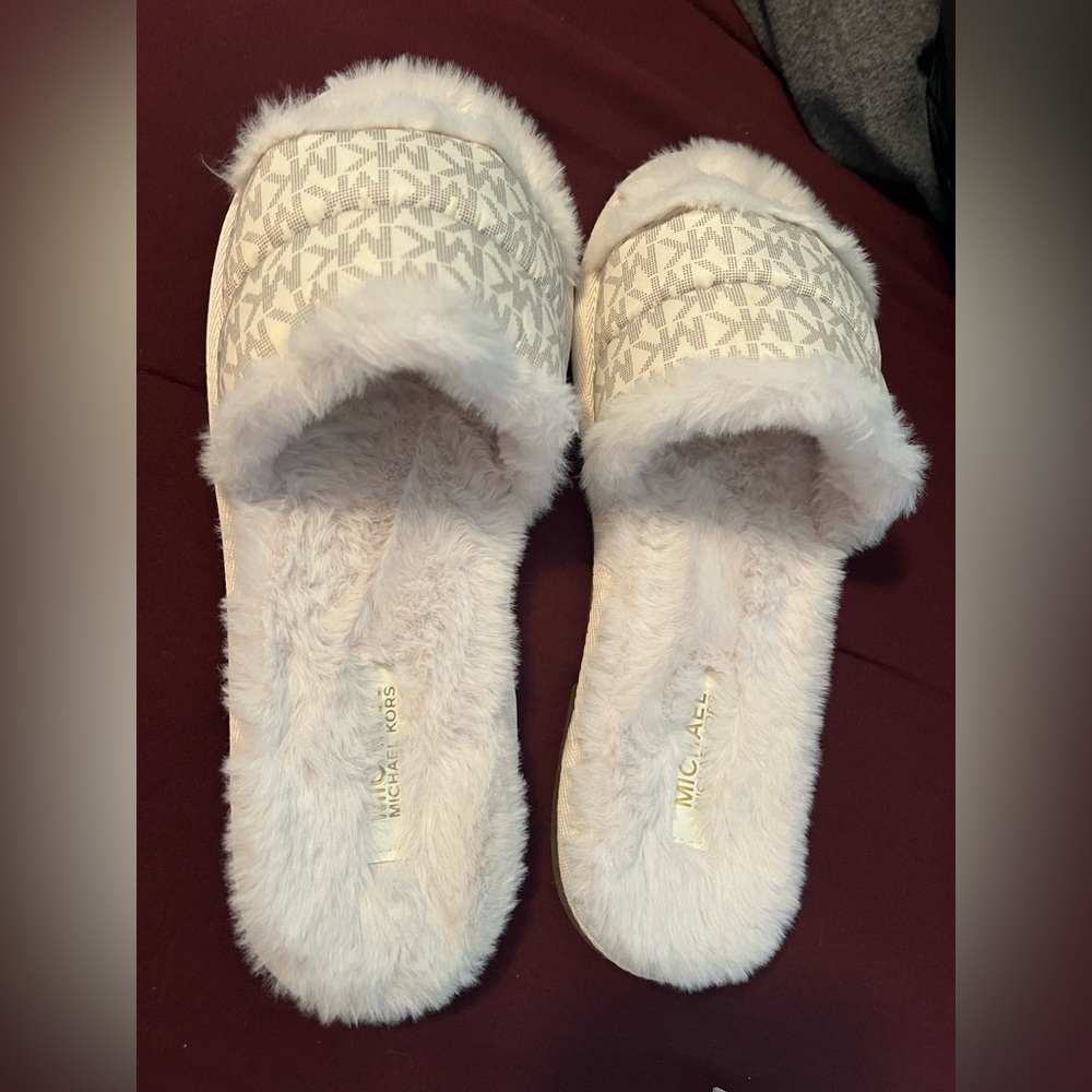 MK Sandal Slippers
